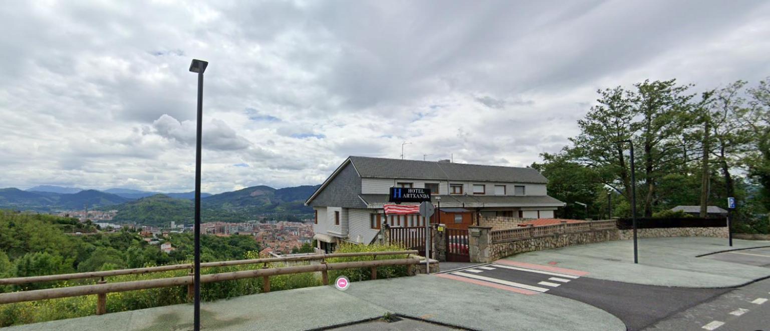 Hotel Artxanda Bilbao, Parking Gratuito En El Exterior Junto Al Hotel (Adults Only) Εξωτερικό φωτογραφία